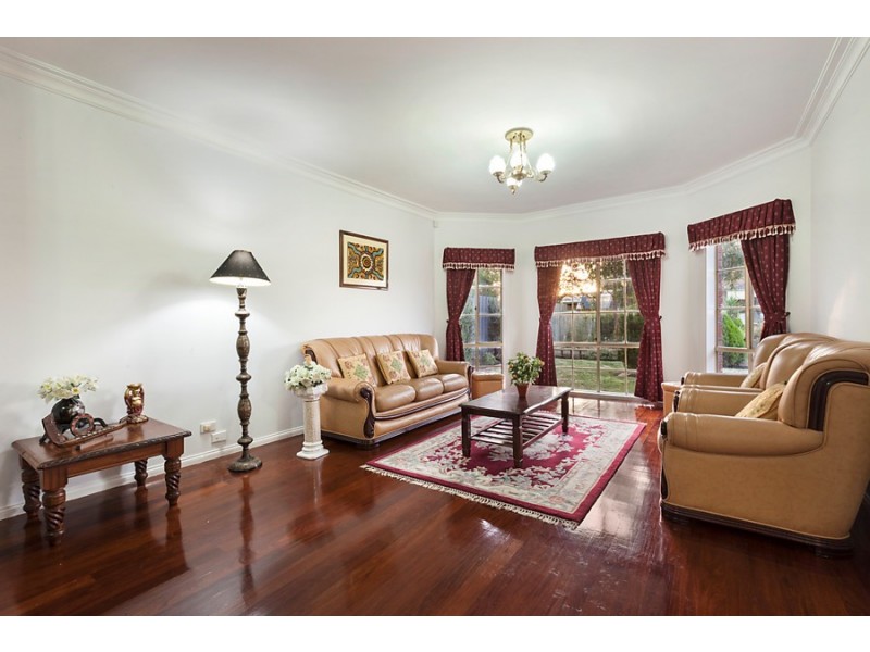 5 Ashley Court, Forest Hill VIC 3131