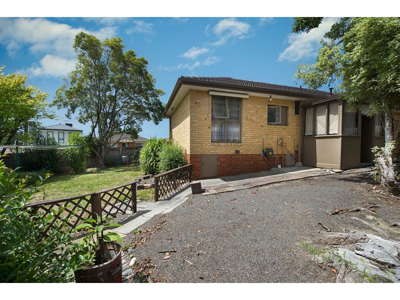 14 Esta Street, Blackburn North VIC 3130