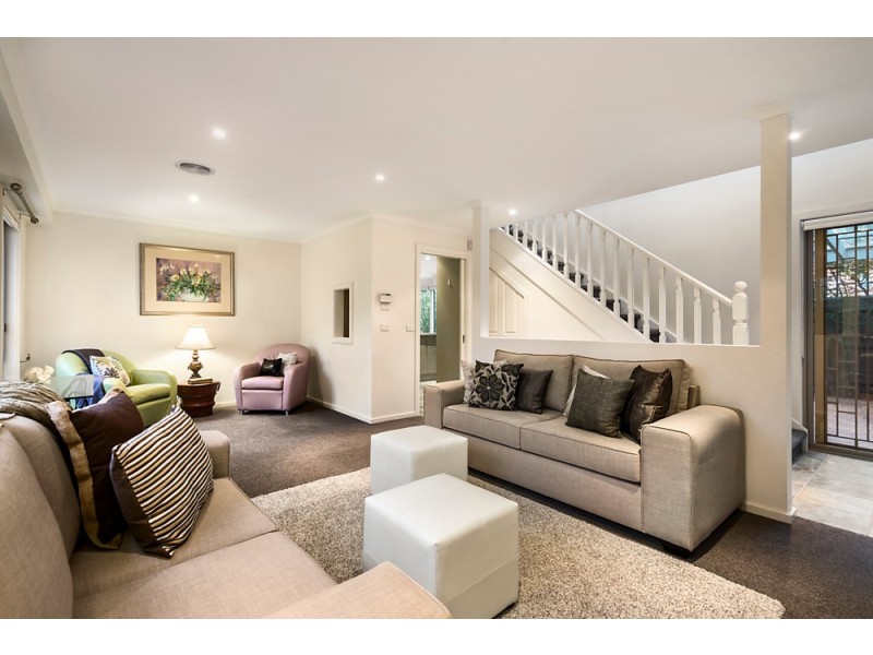 18 Patrick Court, Mitcham VIC 3132