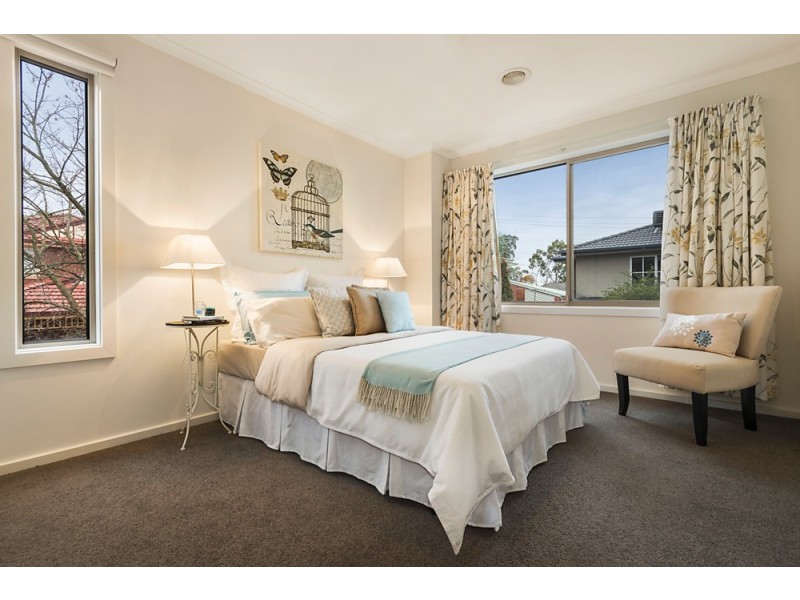 18 Patrick Court, Mitcham VIC 3132