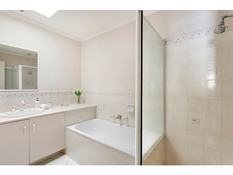 21 Clay Court, Blackburn North VIC 3130