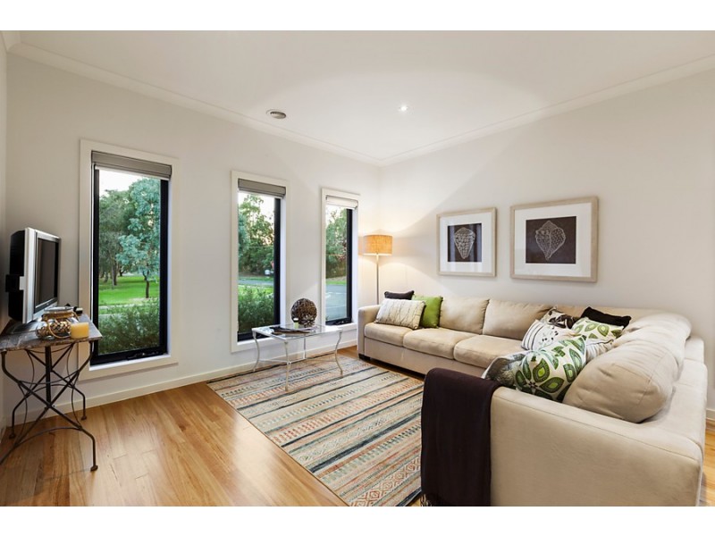 1A Avon Avenue, Mitcham VIC 3132