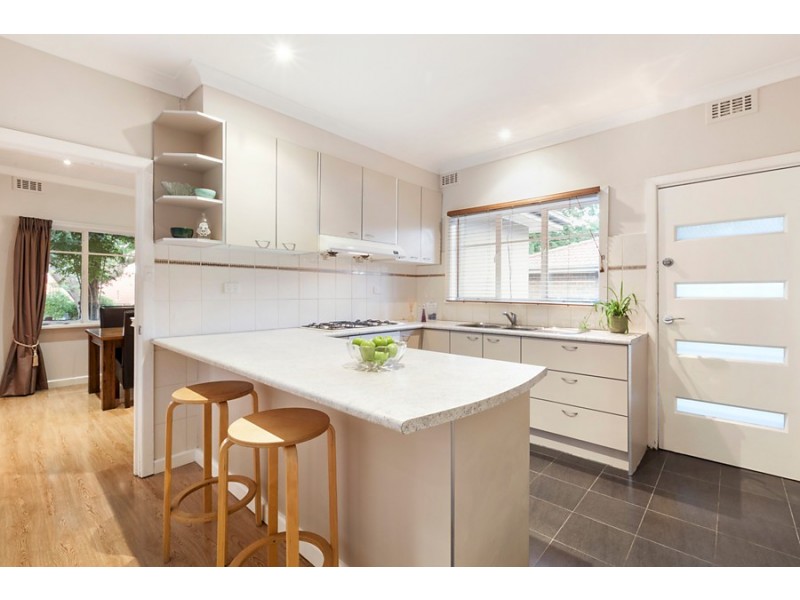 67 Doncaster East Road, Mitcham VIC 3132