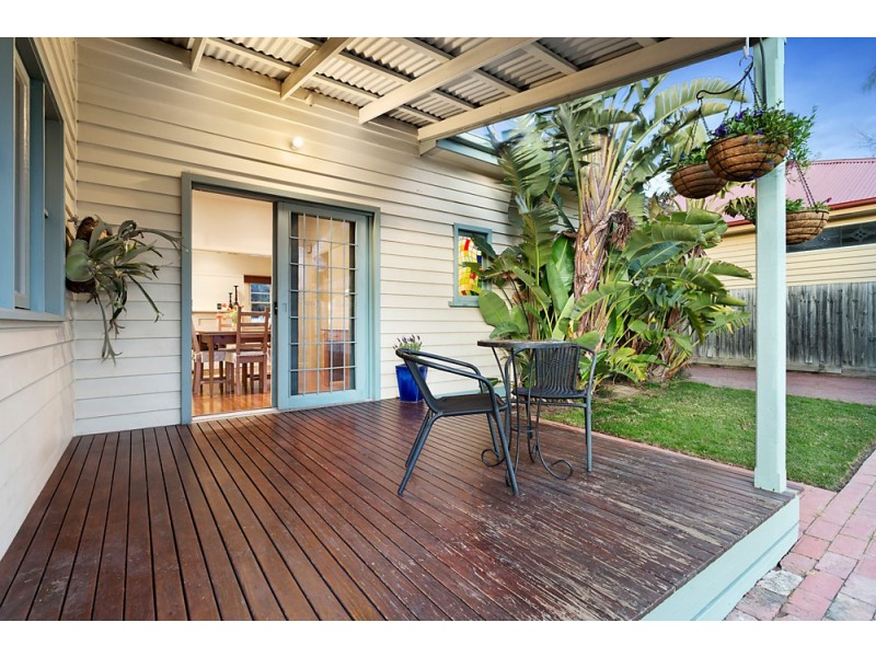 44 Doncaster East Road, Mitcham VIC 3132