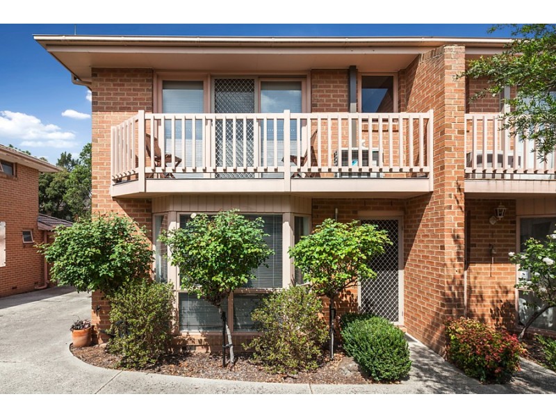 2/3 Station Street, Blackburn VIC 3130