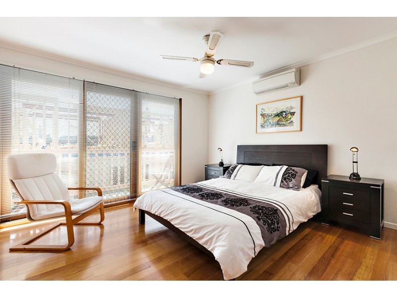 2/3 Station Street, Blackburn VIC 3130