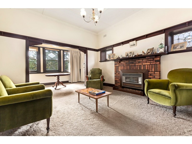 76 Dorking Road, Box Hill North VIC 3129