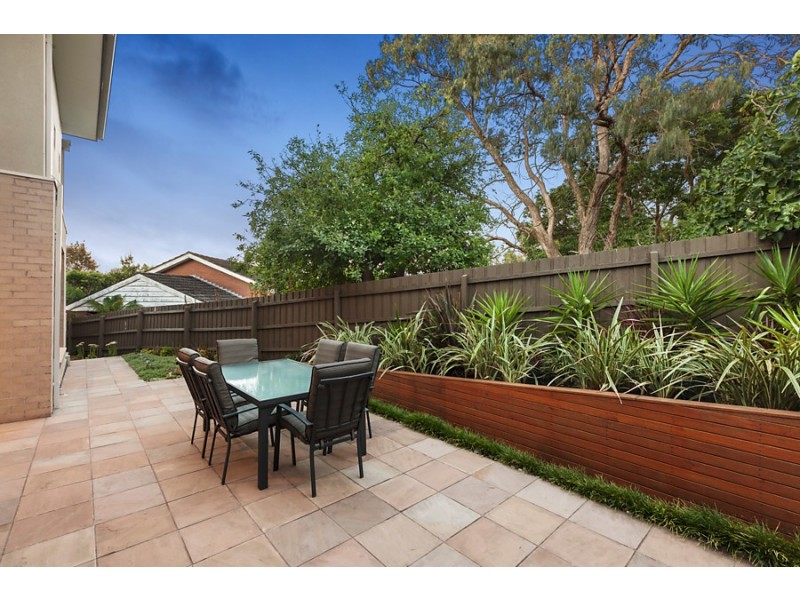 1/4 Hume Court, Ashwood VIC 3147