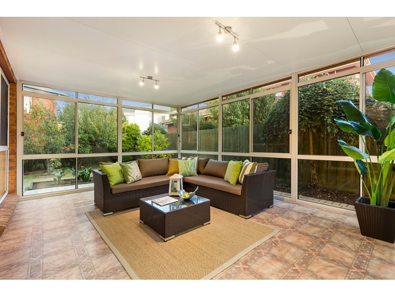 18 Naramah Street, Forest Hill VIC 3131