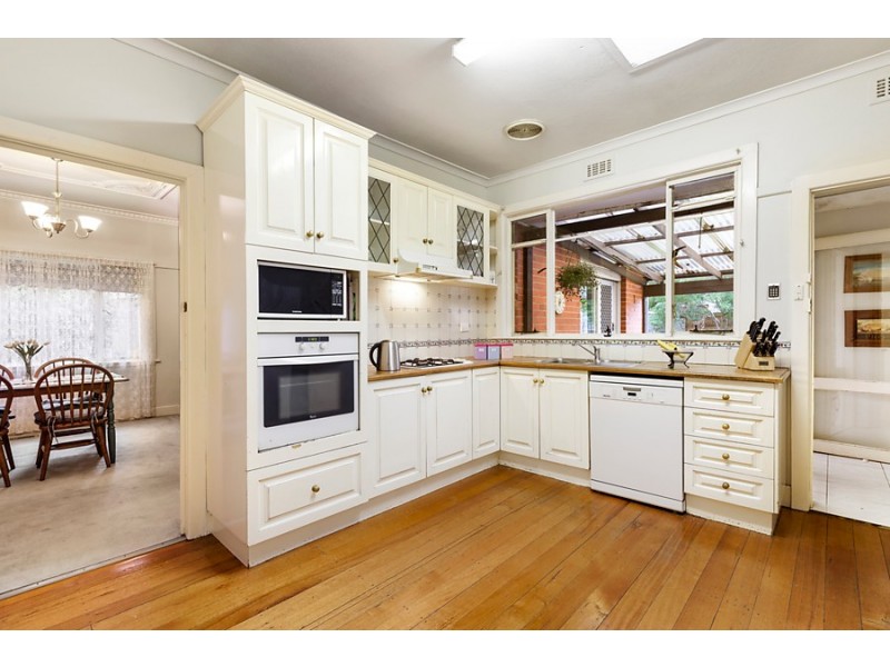 220 Canterbury Road, Blackburn South VIC 3130