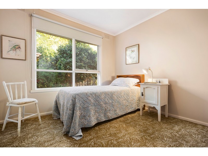 7 Linlithgow Street, Mitcham VIC 3132