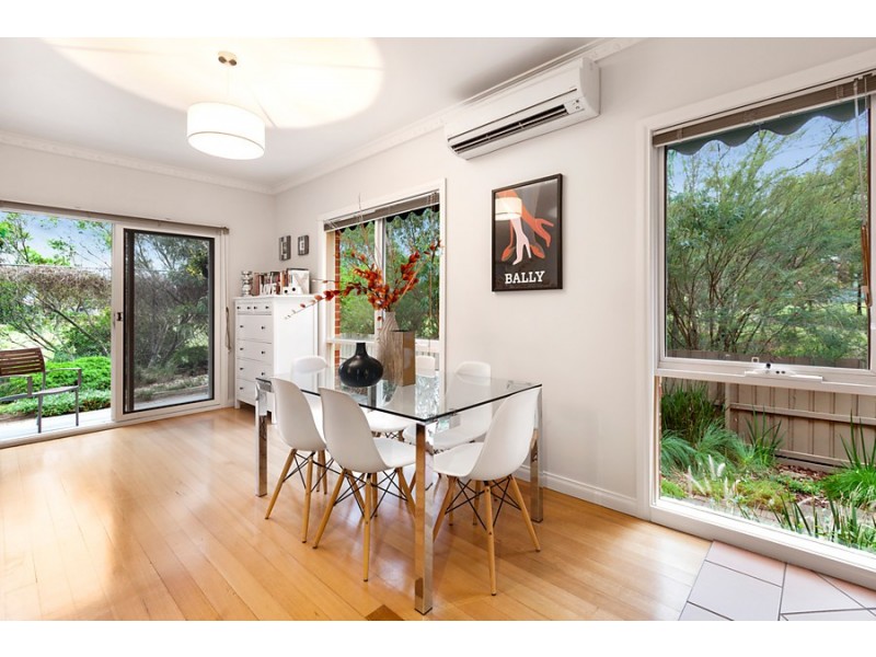 4/1 Scarlet Oak Court, Blackburn South VIC 3130