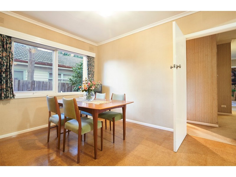 32 Dorothy Street, Burwood East VIC 3151