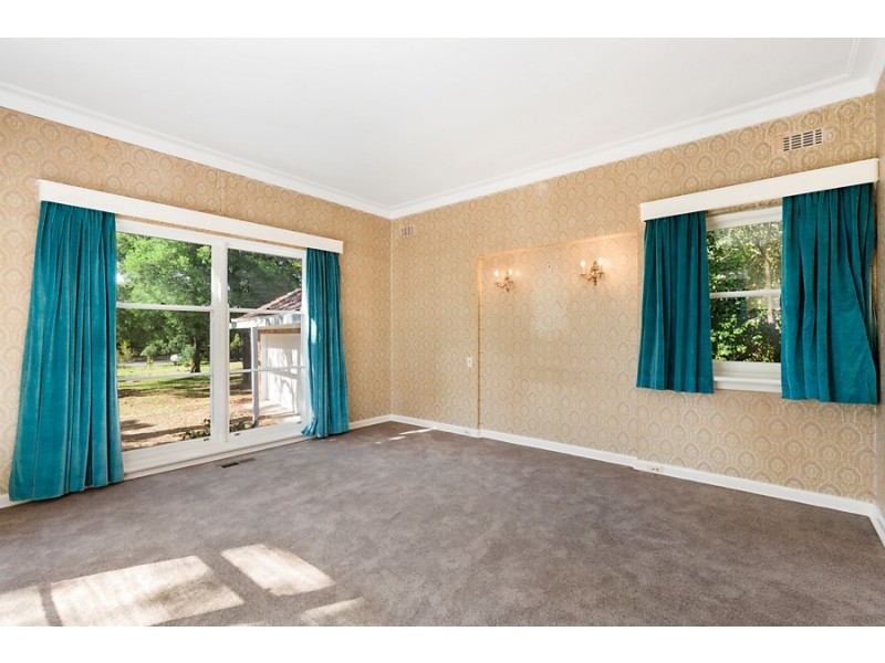 124-126 Blackburn Road, Blackburn VIC 3130