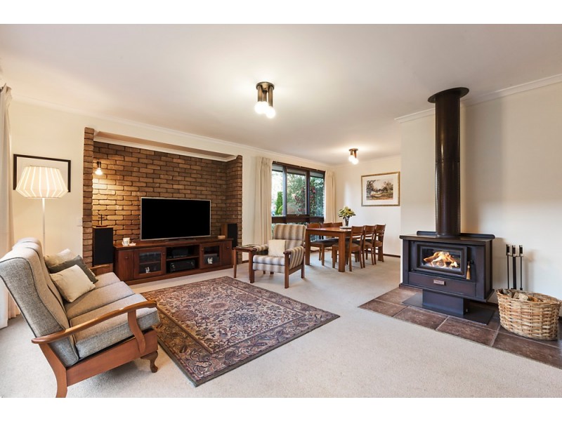 5 Erilyn Court, Vermont VIC 3133