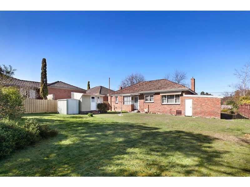 13 O’Hara Street, Blackburn VIC 3130