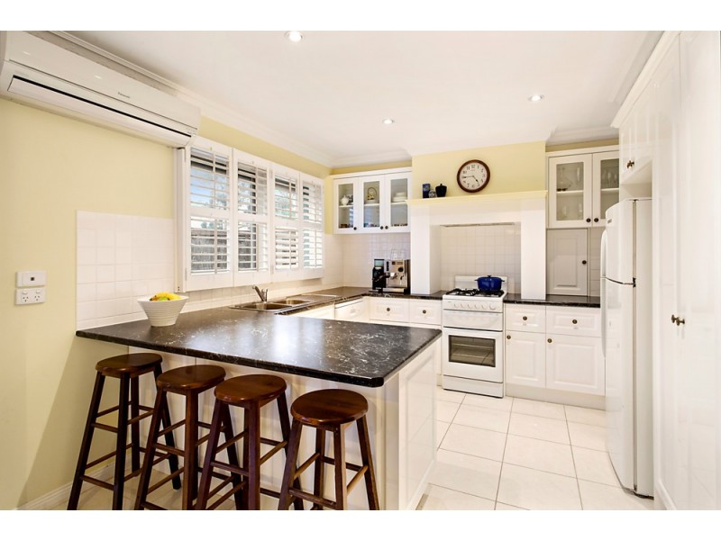 1/28 Charlotte Street, Blackburn South VIC 3130