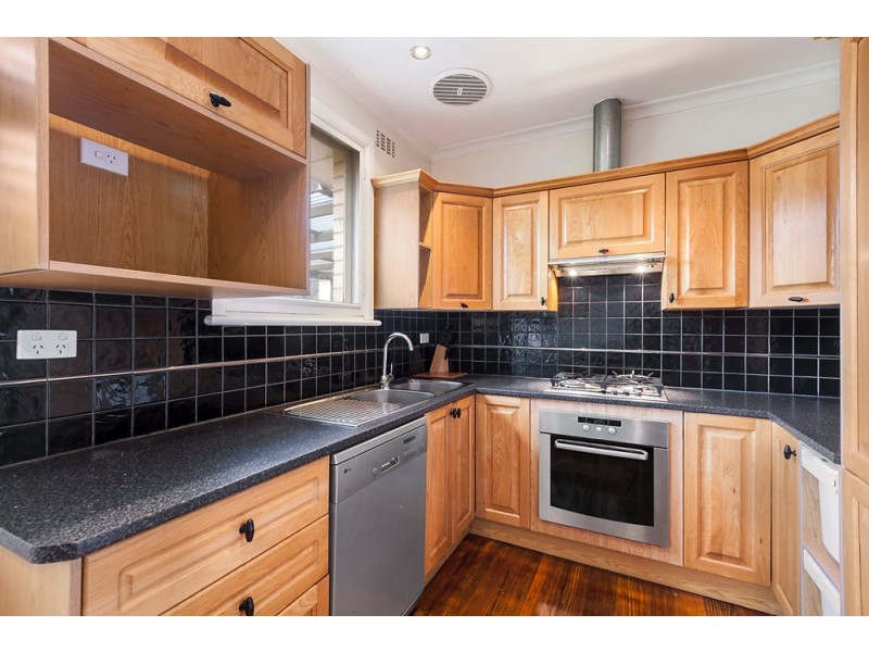 25 Tasman Avenue, Nunawading VIC 3131