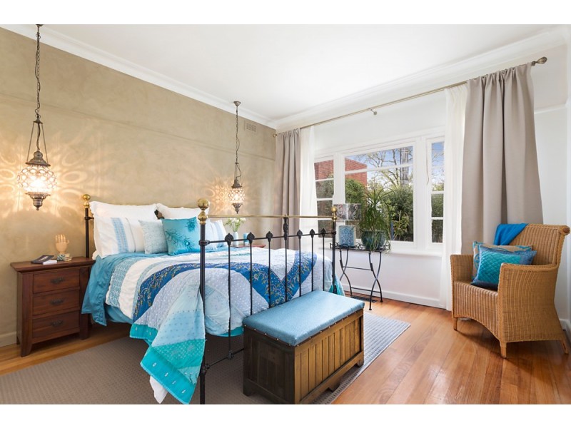 25 Beverley Crescent, Blackburn VIC 3130