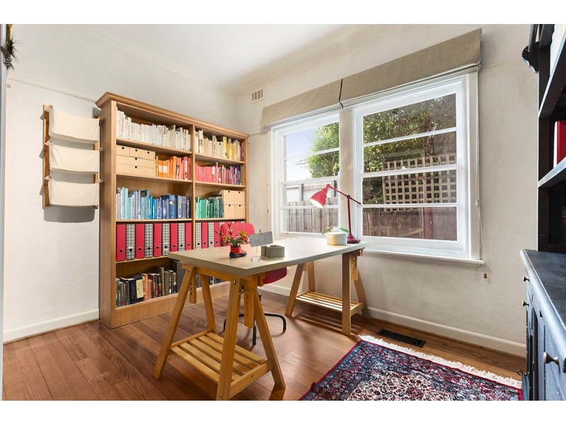 25 Beverley Crescent, Blackburn VIC 3130