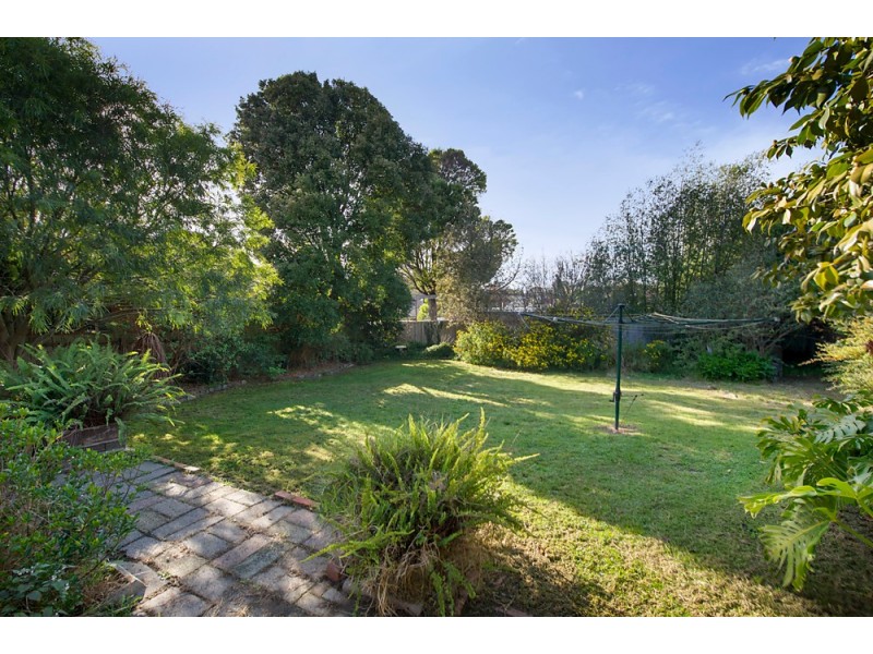 7 Orchard Grove, Blackburn South VIC 3130