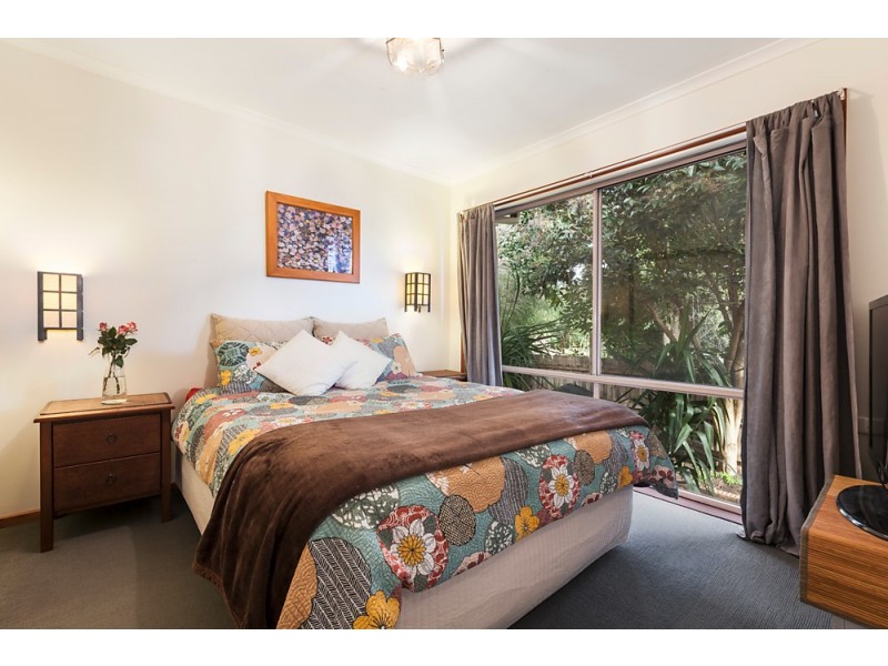 2/24 Jolimont Road, Forest Hill VIC 3131