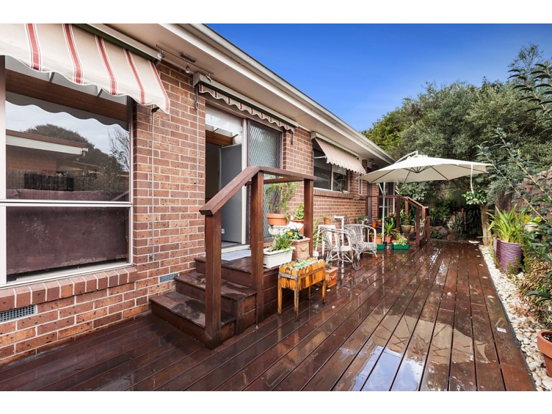 2/24 Jolimont Road, Forest Hill VIC 3131