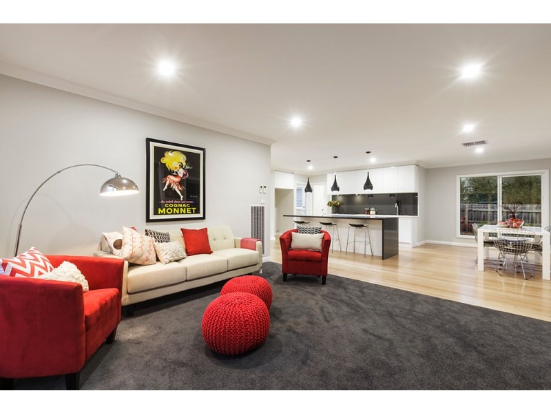 16 Sandgate Road, Blackburn South VIC 3130