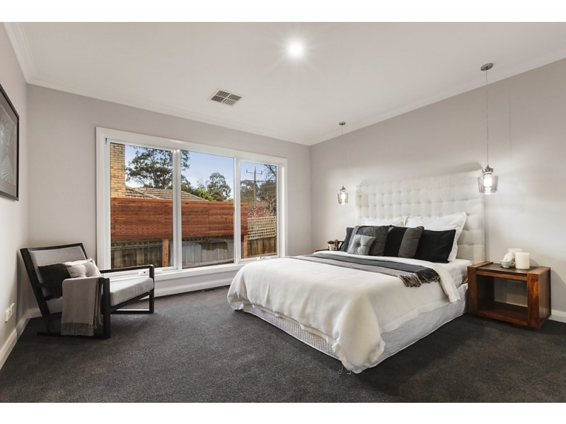 16 Sandgate Road, Blackburn South VIC 3130