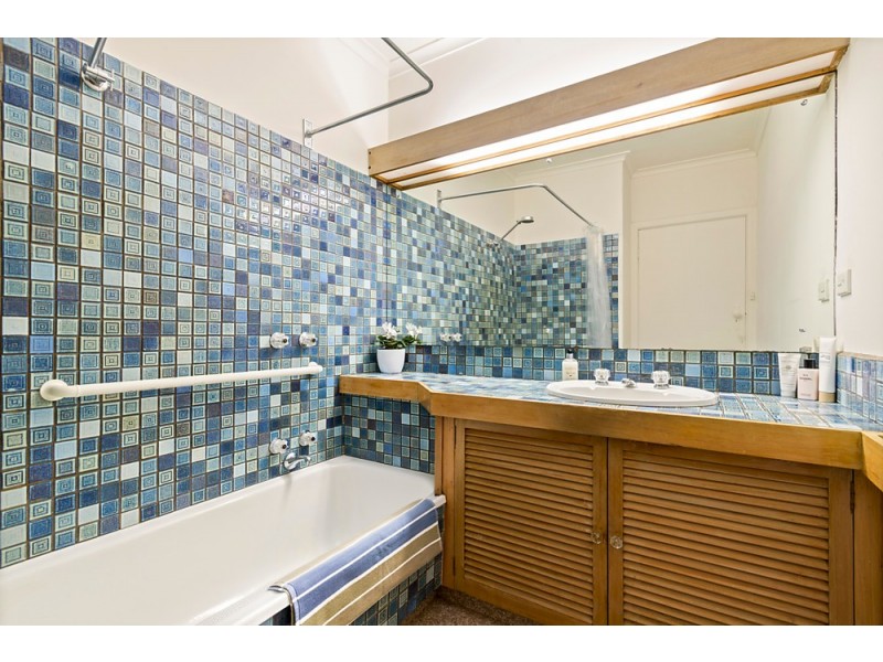 14 Oliver Avenue, Blackburn VIC 3130