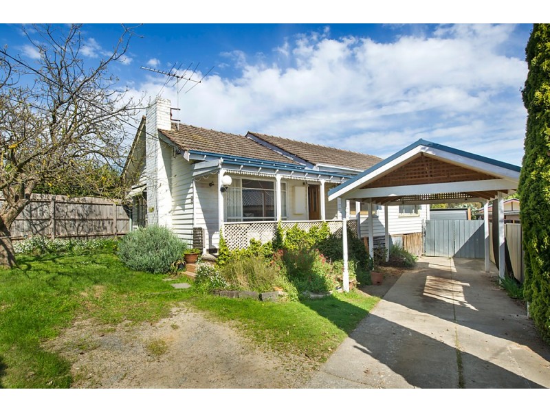 8 First Avenue, Box Hill North VIC 3129