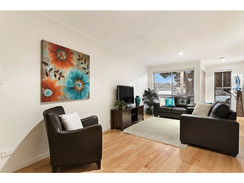 34 Hunter Drive, Blackburn South VIC 3130