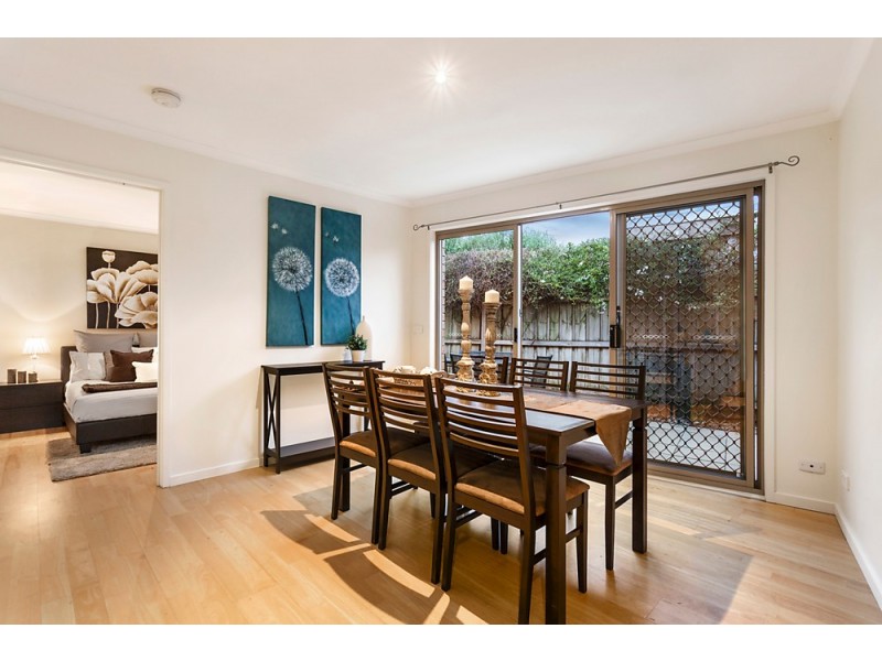 34 Hunter Drive, Blackburn South VIC 3130