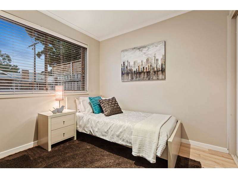 34 Hunter Drive, Blackburn South VIC 3130