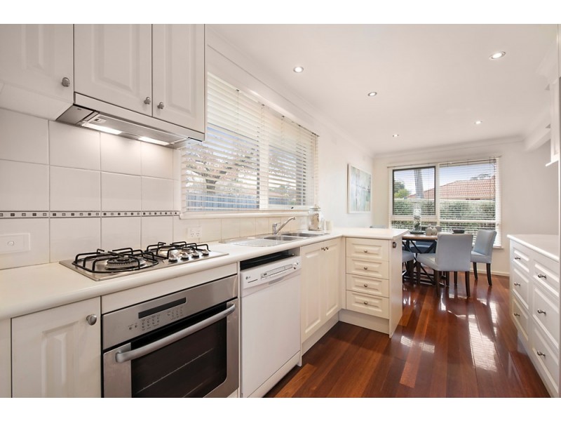 39 Carween Avenue, Mitcham VIC 3132