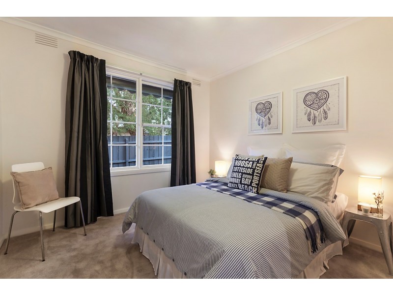2/14-16 Masons  Road, Blackburn VIC 3130