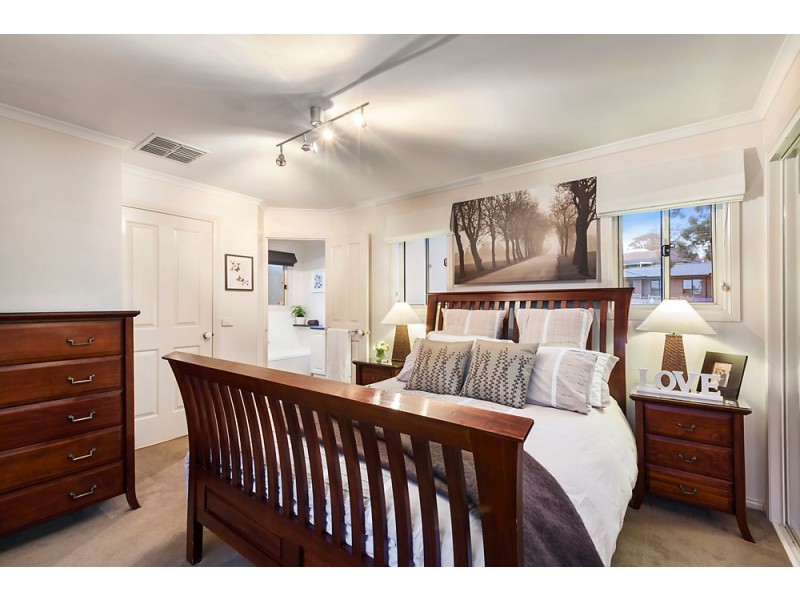 1/53 Quarry Road, Mitcham VIC 3132