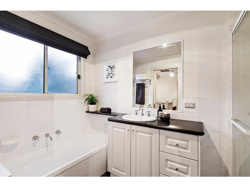 1/53 Quarry Road, Mitcham VIC 3132