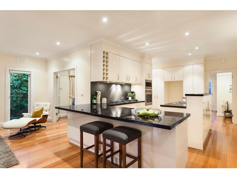 37 Owen Street, Mitcham VIC 3132