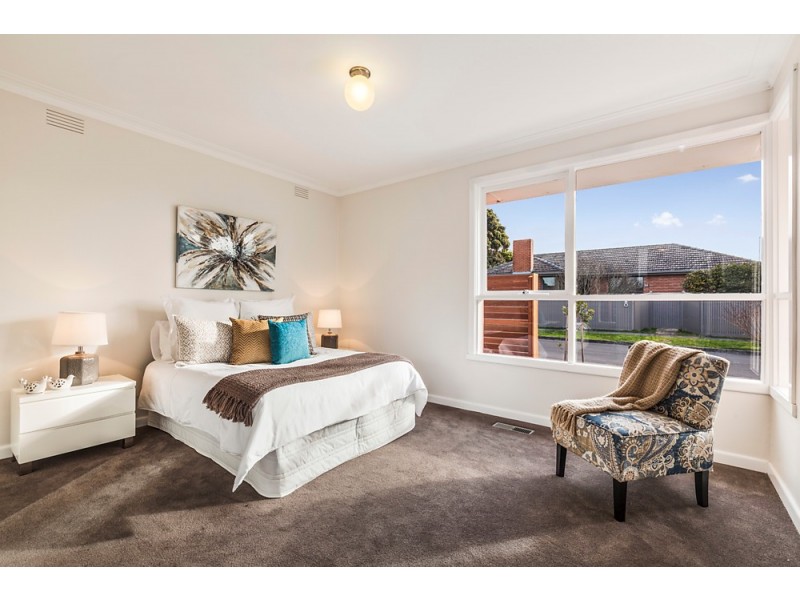 35 Timbertop Drive, Vermont VIC 3133