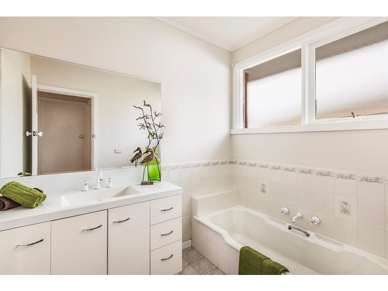 35 Timbertop Drive, Vermont VIC 3133