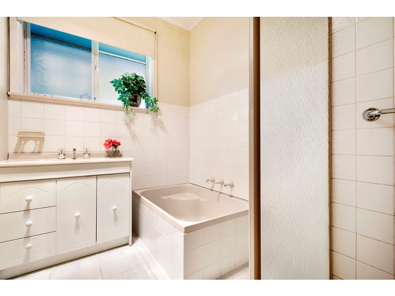 45 Jenner Street, Blackburn South VIC 3130