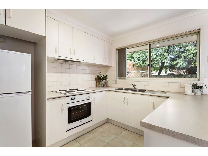 2/9 Northwood Street, Ringwood East VIC 3135