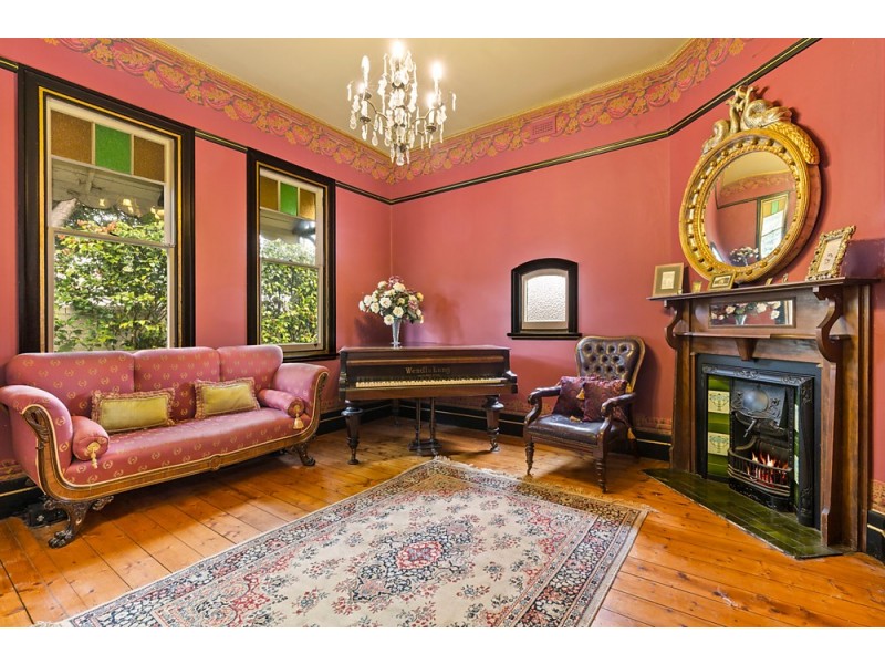 2 Looker Street, Murrumbeena VIC 3163