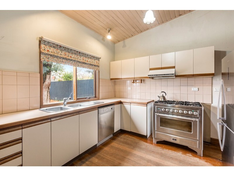 2 Looker Street, Murrumbeena VIC 3163