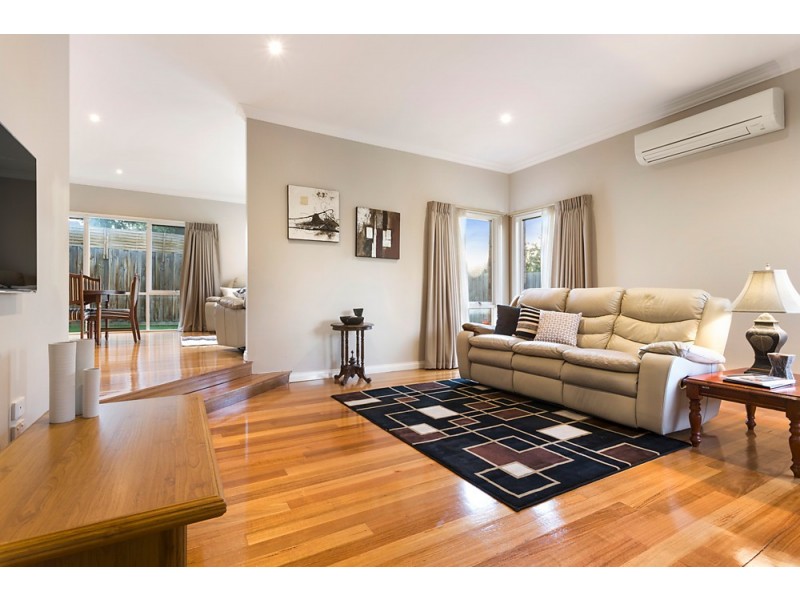 2/8 Milne  Street, Mitcham VIC 3132