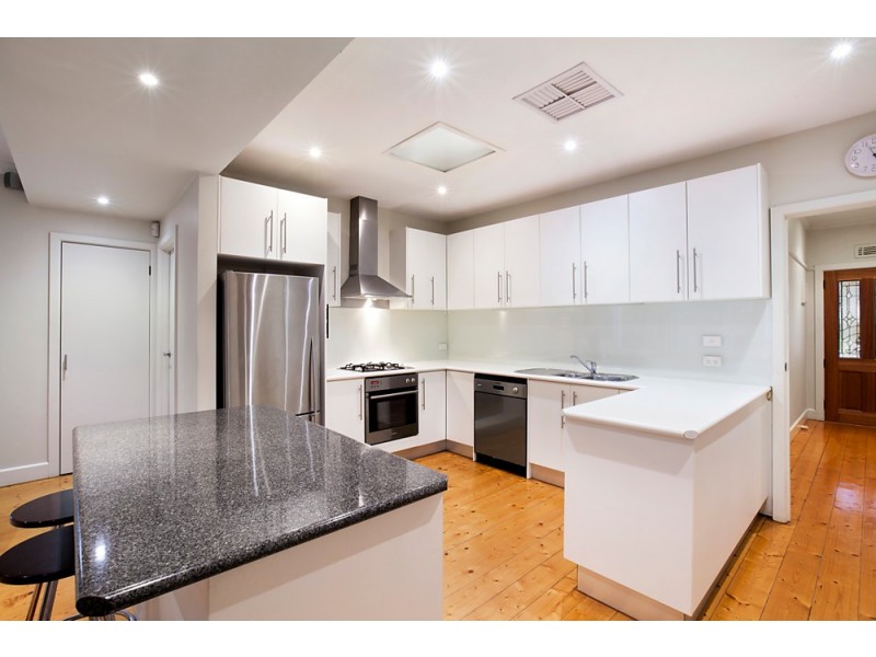 2 Hartigan Street, Blackburn VIC 3130