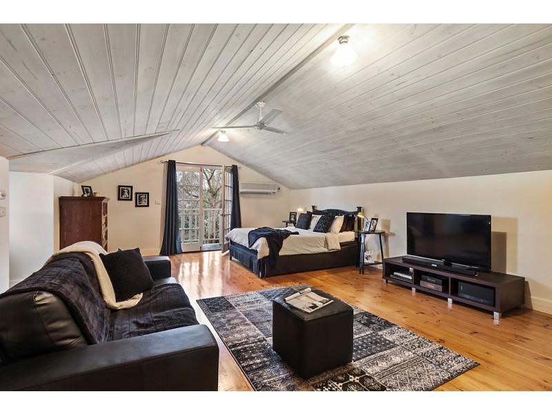 5 Thomas Street, Mitcham VIC 3132