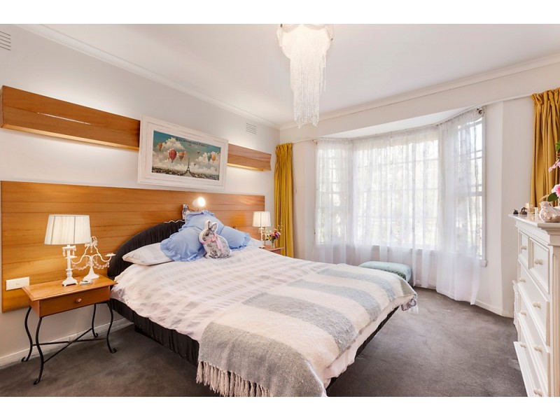 1/103 Central Road, Blackburn VIC 3130