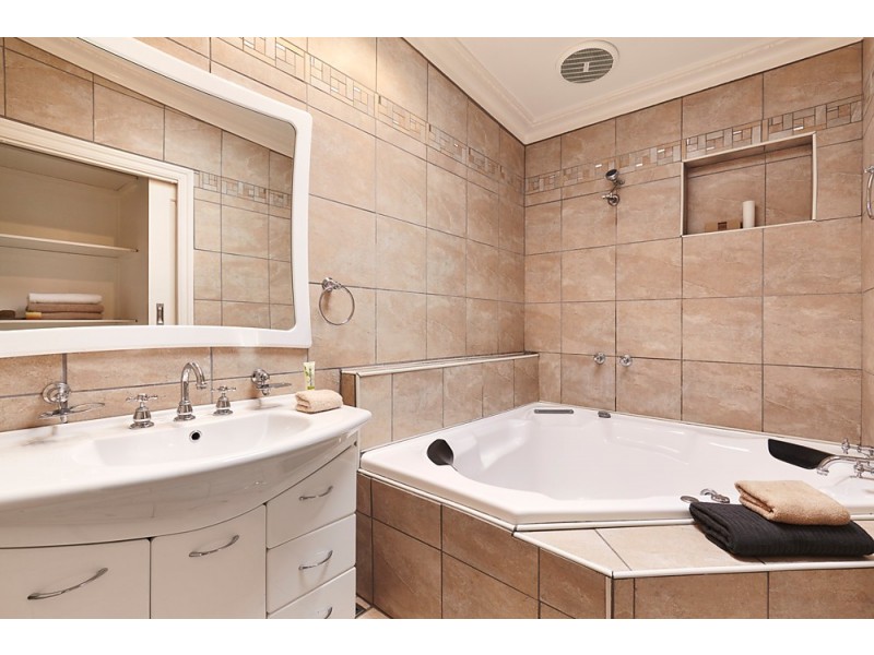 23 Harley Street, Knoxfield VIC 3180